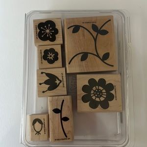 Stampin’ Up Buds & Blossoms Wood Stamp Set